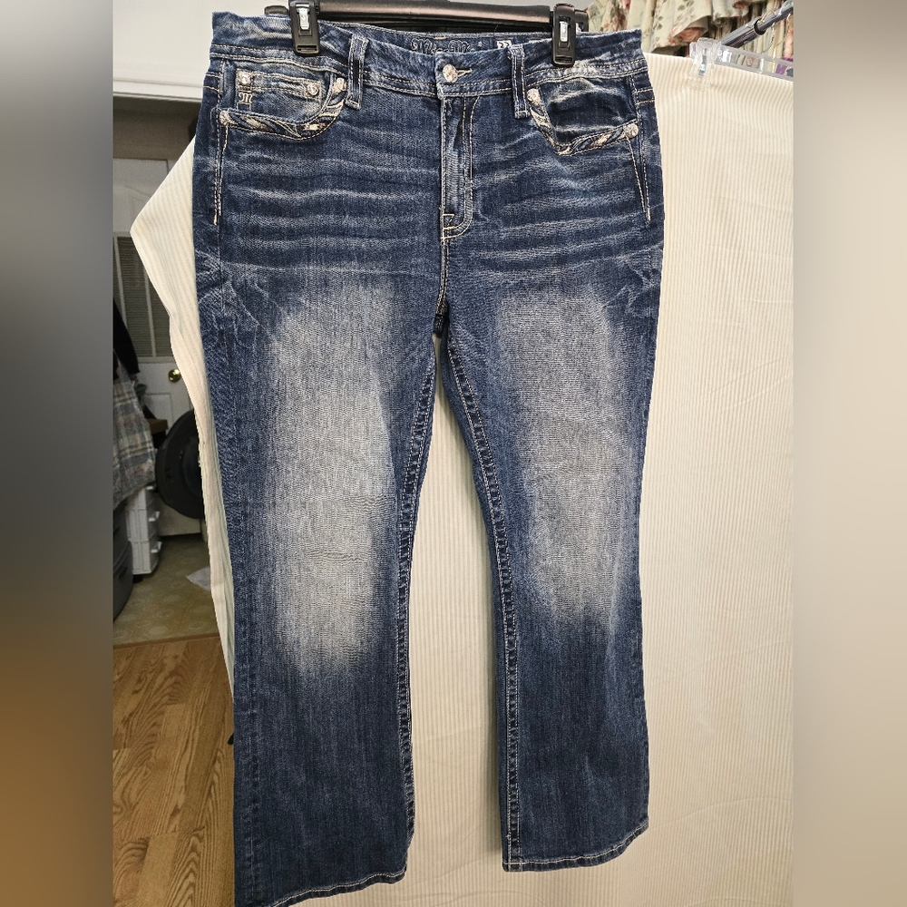 Miss Me Easy 33 Boot Jeans. Faux Flap Pockets. Tagged 33 x 31.5~Actual 37 x 30.5
